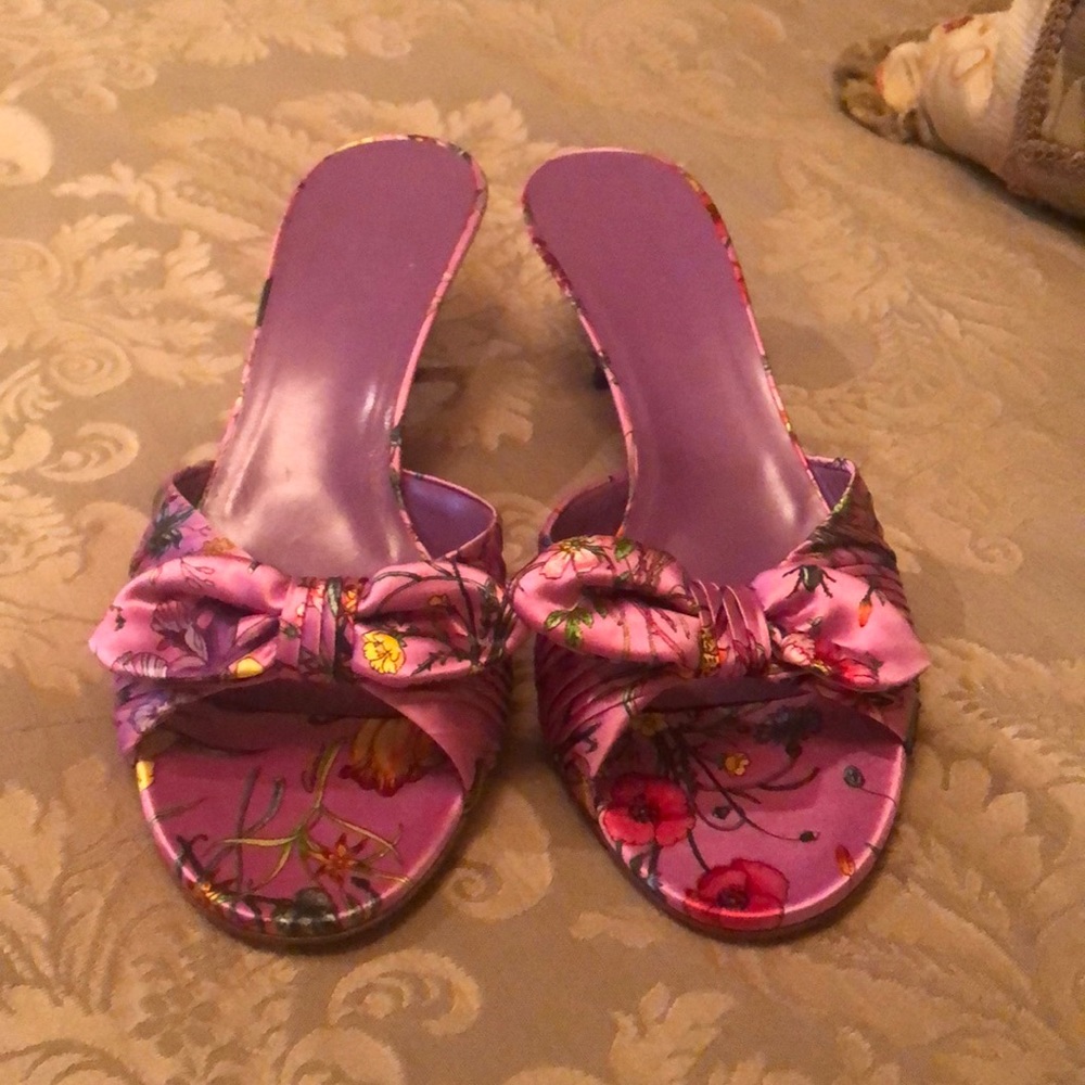 Gucci shoes 9